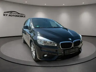 Gebraucht BMW 218 Gran Tourer Advantage 150 PS (110 kW) 2017 Schwarz Van / Kleinbus