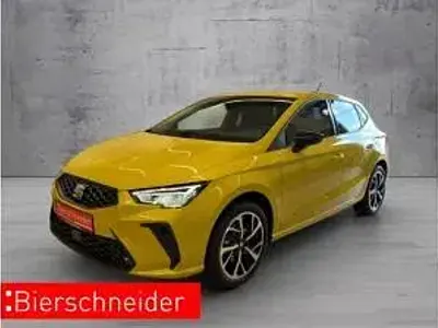 Neu Seat Ibiza FR 116 PS (85 kW) 2026 Gelb (hypnotic gelb metallic) Kleinwagen