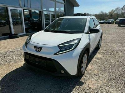Usata Toyota Aygo X X-play 72 CV (52 kW) 2022 Bianco SUV