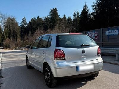 Gebraucht VW Polo 75 PS (55 kW) 2006 Silber Kleinwagen