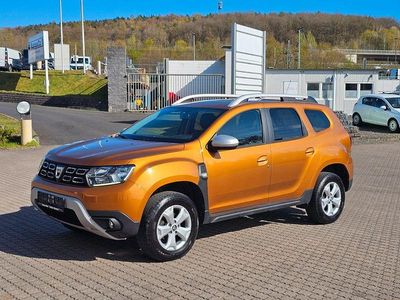 Gebraucht Dacia Duster Comfort 114 PS (83 kW) 2019 Orange SUV