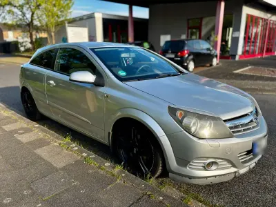 Brugt Opel Astra GTC 105 HK (77 kW) 2004 Sølv Coupe