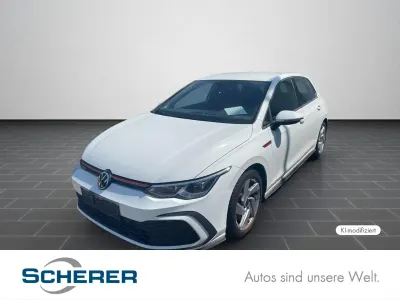 Gebraucht VW Golf VIII GTI 245 PS (180 kW) 2022 Weiß Limousine