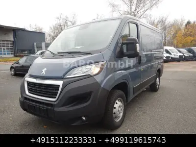 Gebraucht Peugeot Boxer 120 PS (88 kW) 2021 Grau Van