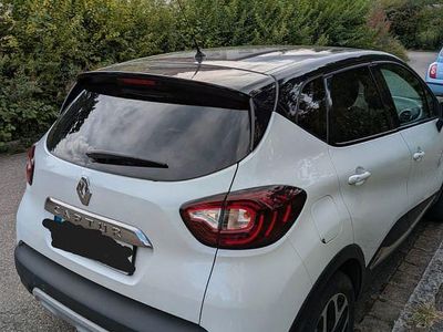 Gebraucht Renault Captur Intens 150 PS (110 kW) 2019 Weiß SUV