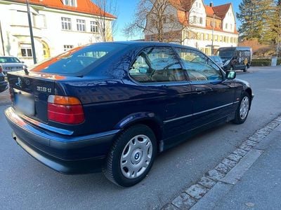 Gebraucht BMW 318 Basis 1996 Blau Kombi