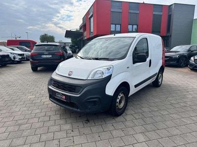Second-hand Fiat Fiorino Basis 77 CP (56 kW) 2018 Alb Monovolum