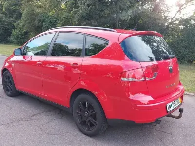 Gebraucht Seat Altea Sun 140 PS (102 kW) 2014 Rot Van / Kleinbus
