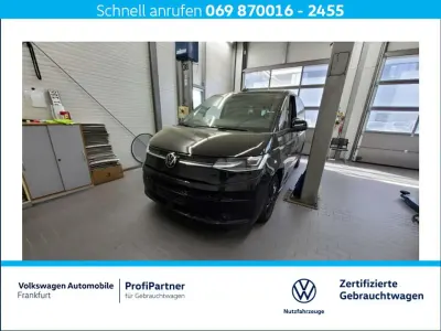 Gebraucht VW Multivan Life 204 PS (150 kW) 2023 Schwarz Van / Kleinbus