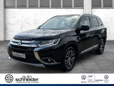 Gebraucht Mitsubishi Outlander Plus 150 PS (110 kW) 2016 Schwarz SUV
