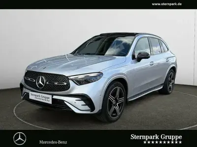 Gebraucht Mercedes GLC300 AMG 258 PS (189 kW) 2023 Lack hightechsilber SUV