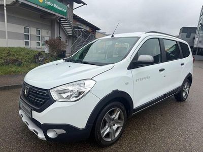 Gebraucht Dacia Lodgy Stepway 131 PS (96 kW) 2021 Weiß Van / Kleinbus