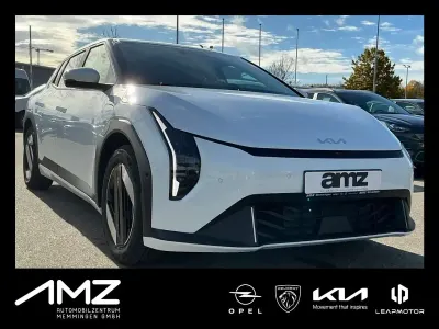 Nuova Kia EV4 Earth 150 kW (204 CV) 2025 Bianco Utilitaria