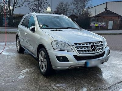 Gebraucht Mercedes ML320 Sportline 224 PS (164 kW) 2009 SUV