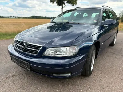 Gebraucht Opel Omega Club 144 PS (105 kW) 2002 Blau Limousine