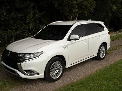 Mitsubishi Outlander P-HEV