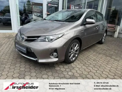 Gebraucht Toyota Auris Hybrid Life+ 136 PS (100 kW) 2014 Grau Limousine