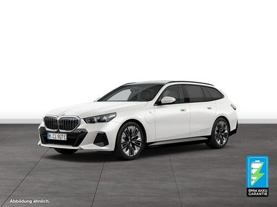 Gebraucht BMW 550e M Sport 489 PS (359 kW) 2025 Andere Kombi