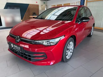 Gebraucht VW Golf VIII Goal 150 PS (110 kW) 2025 Rot Limousine