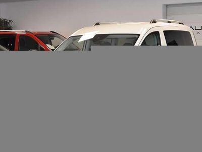Usata VW Caddy Style 122 CV (89 kW) 2021 Bianco Monovolume