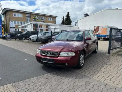 Gebraucht Audi A4 101 PS (74 kW) 1999 Rot Limousine