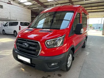 Gebraucht Ford Transit Limited 185 PS (136 kW) 2022 Rot Van