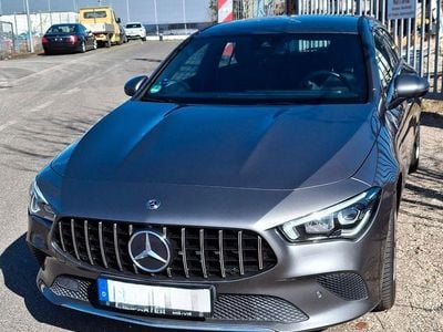 Gebraucht Mercedes CLA200 Shooting Brake 163 PS (119 kW) 2019 Grau Kombi