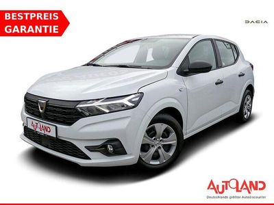 Weiß Gebraucht 2021 Dacia Sandero Limousine | 13.990 €