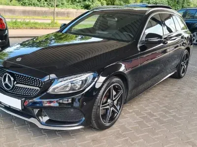 Gebraucht Mercedes C200 Business 184 PS (135 kW) 2018 Schwarz Limousine