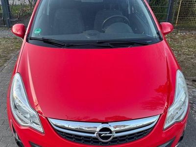 Gebraucht Opel Corsa Color Edition 86 PS (63 kW) 2011 Rot Kleinwagen