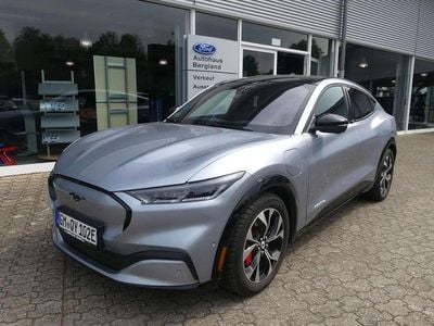 Gebraucht Ford Mustang Mach-E 197 kW (269 PS) 2022 Iced blue silver SUV