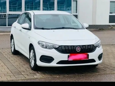 Gebraucht Fiat Tipo 90 PS (66 kW) 2016 Weiß Limousine