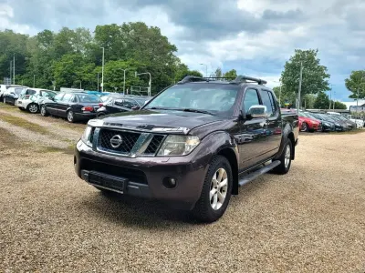 Gebraucht Nissan Navara 190 PS (139 kW) 2010 Braun Pickup