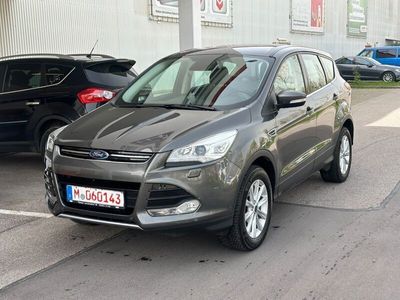 gebraucht Ford Kuga Titanium 1.Hand *WENIG KM*150PS EURO6