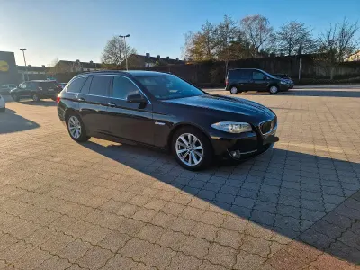 Gebraucht BMW 520 184 PS (135 kW) 2013 Schwarz Kombi