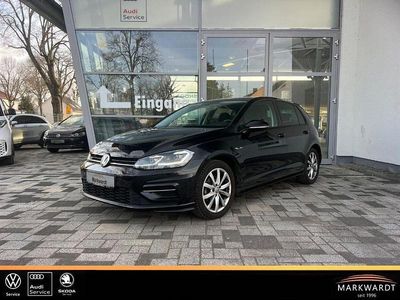 Gebraucht VW Golf VII Highline 150 PS (110 kW) 2018 Deep black perleffekt Limousine