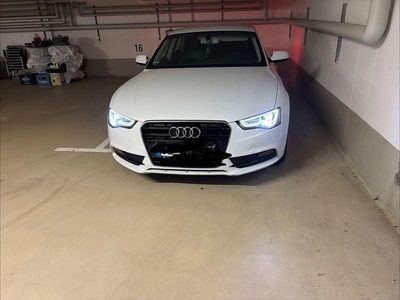 Weiß Gebraucht 2013 Audi A5 Sportback Sport Kleinwagen | 13.600 € (Teuer)