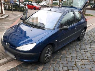 gebraucht Peugeot 206 1.4i TÜV 2.2025