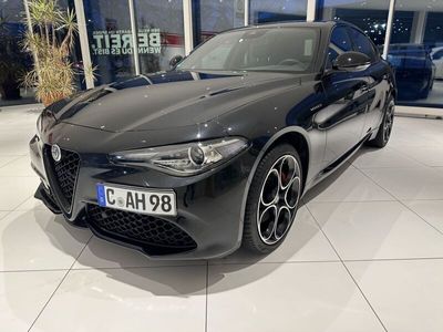 gebraucht Alfa Romeo Giulia 2.0 Veloce Q4 - NAVI+RFK+19''+SHZ+PDC+LH