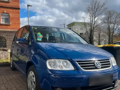 Gebraucht VW Touran 116 PS (85 kW) 2004 Blau Van / Kleinbus