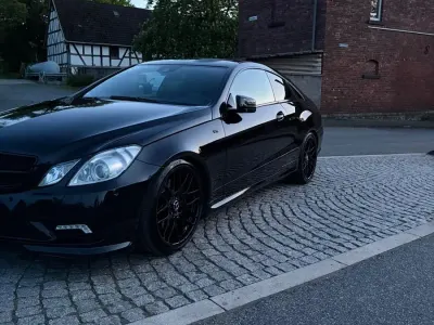 Używany Mercedes E350