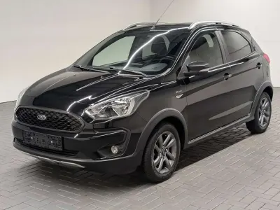 Gebraucht Ford Ka Active 86 PS (63 kW) 2019 Iridiumschwarzmet. (metallic) Limousine