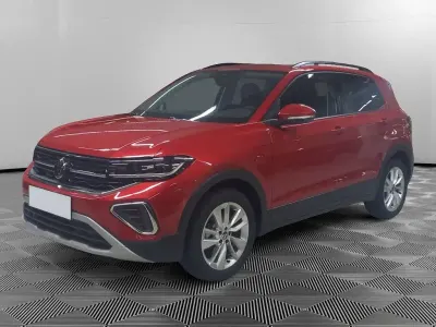 Nowe VW T-Cross Life 116 KM (85 kW) 2025 Czerwony SUV