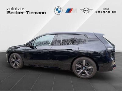 Second-hand BMW iX Sport Line 239 kW (326 CP) 2022 Negru SUV
