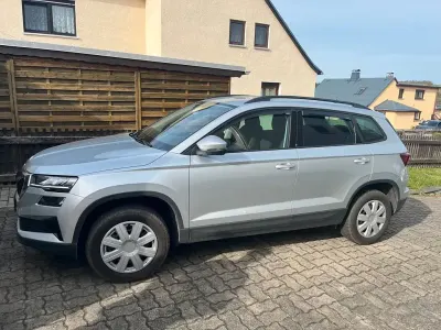 Second-hand Skoda Karoq Selection 116 CP (85 kW) 2024 Argintiu SUV