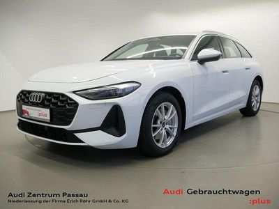 Gebraucht Audi A5 Sport 204 PS (150 kW) 2025 Weiß Kombi
