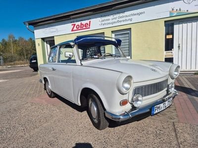 Gebraucht Trabant 601 26 PS (19 kW) 1975 Weiß Kleinwagen