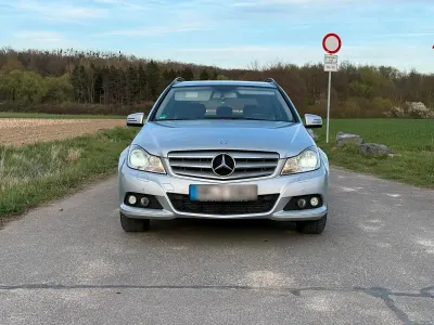 Gebraucht Mercedes C180 Avantgarde 120 PS (88 kW) 2011 Silber Kombi