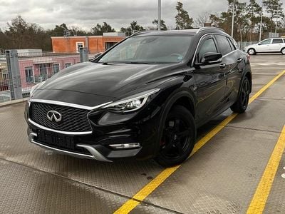 Gebraucht Infiniti QX30 170 PS (125 kW) 2017 Schwarz SUV