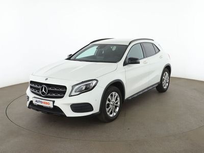 Mercedes GLA220